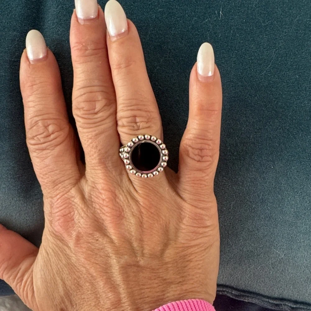 Elegant Lagos Silver Ring with Black Stone - Picture 1 of 4